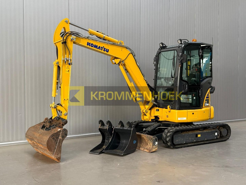 Komatsu PC 35 MR-5 - حفارة مصغرة: صور 2 Komatsu PC 35 MR-5 - حفارة مصغرة: صور 2