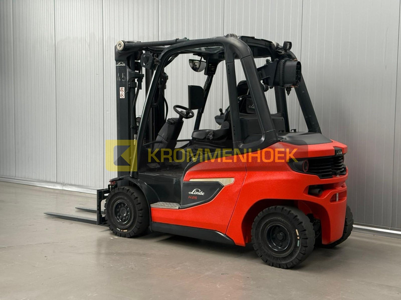 Linde H 25 D - رافعة شوكية ديزل: صور 3 Linde H 25 D - رافعة شوكية ديزل: صور 3