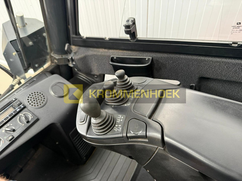 رافعة شوكية ديزل Linde H 40 D-02: صور 14