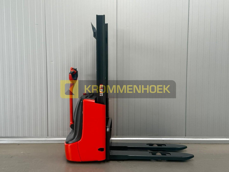 Linde L 10 - معدات تكديس: صور 5 Linde L 10 - معدات تكديس: صور 5