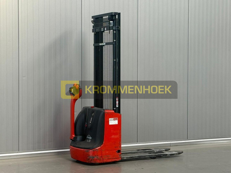 Linde L 10 - معدات تكديس: صور 4 Linde L 10 - معدات تكديس: صور 4