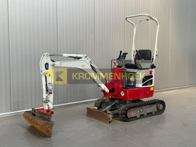 Takeuchi TB 210 R - حفارة مصغرة: صور 2 Takeuchi TB 210 R - حفارة مصغرة: صور 2