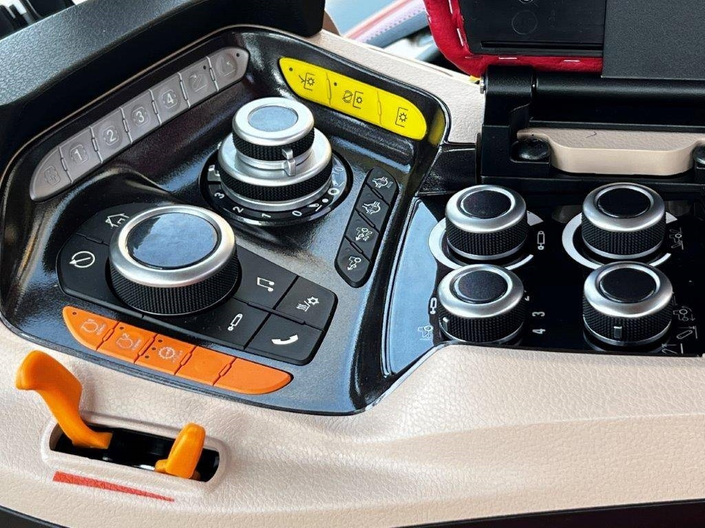 جرار Case IH PUMA 240CVX, AFS Connect, 2024, frontlinkage, GPS!: صور 44