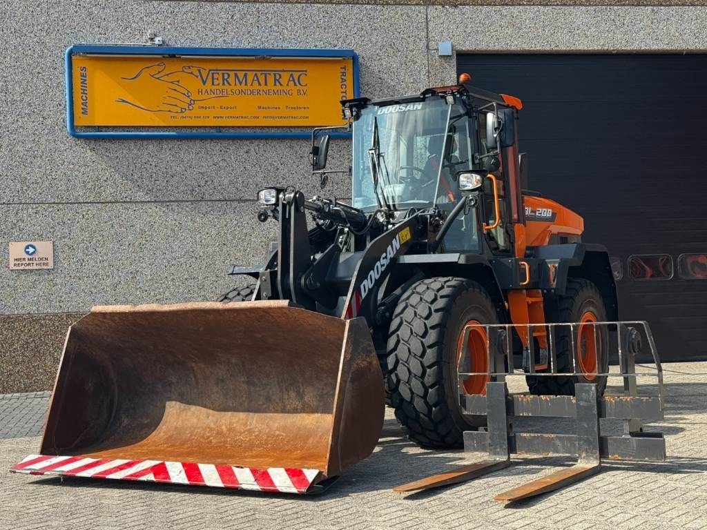 Doosan DEVELON/DOOSAN DL200-7, central lubrication, 2022 - حفارة على عجلات: صور 2 Doosan DEVELON/DOOSAN DL200-7, central lubrication, 2022 - حفارة على عجلات: صور 2