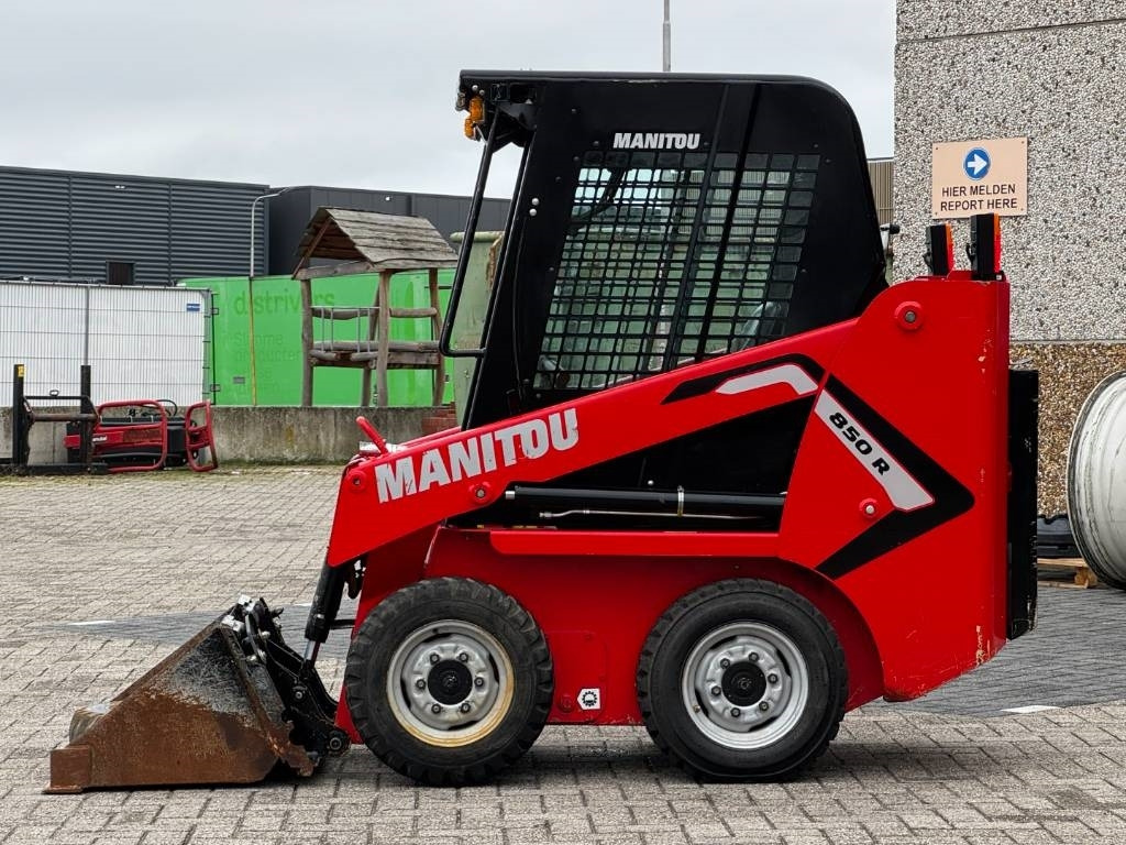 Manitou 850R, 2021, 365 hours! - شيول صغير: صور 2 Manitou 850R, 2021, 365 hours! - شيول صغير: صور 2