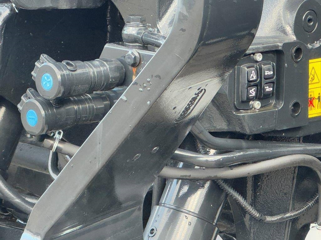 New Holland T 6.180-Dynamic Command, frontlinkage, Stage V! - جرار: صور 5 New Holland T 6.180-Dynamic Command, frontlinkage, Stage V! - جرار: صور 5