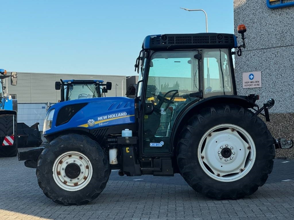 New Holland T4.100 DC, Low Profile, 2019, 3013 hours!! - جرار: صور 2 New Holland T4.100 DC, Low Profile, 2019, 3013 hours!! - جرار: صور 2