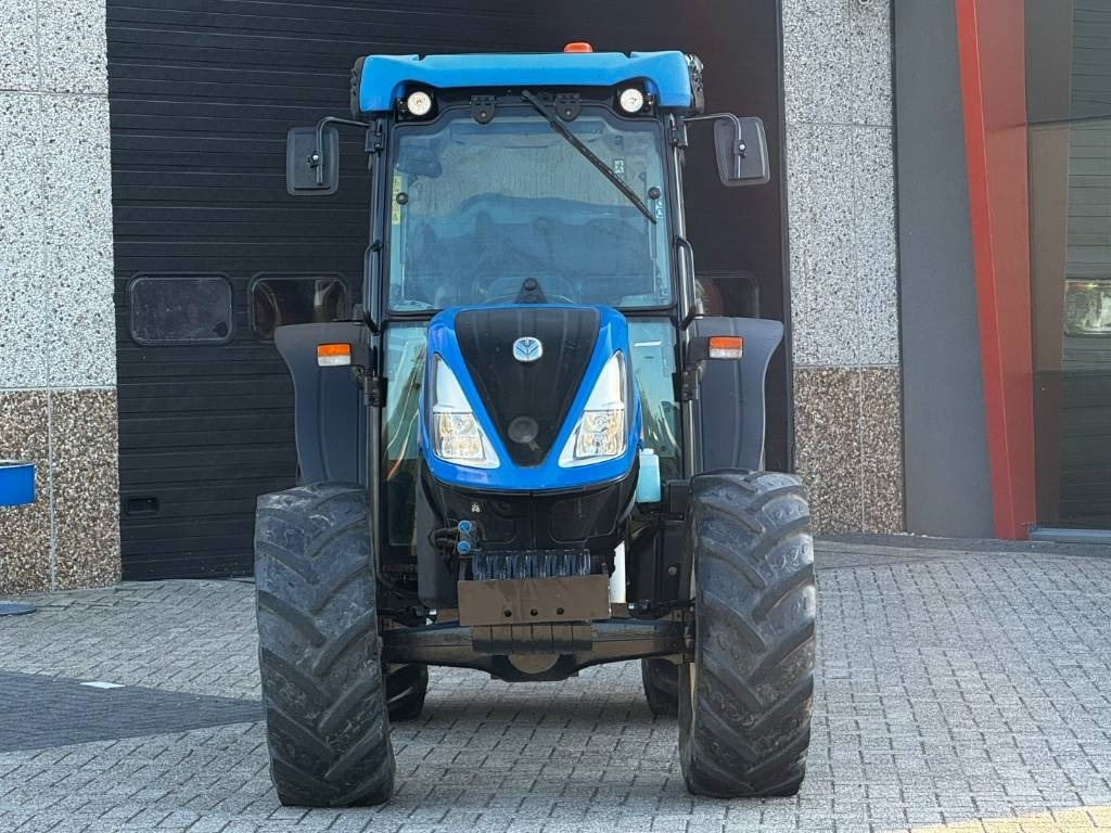 New Holland T4.100 DC, Low Profile, 2019, 3013 hours!! - جرار: صور 4 New Holland T4.100 DC, Low Profile, 2019, 3013 hours!! - جرار: صور 4