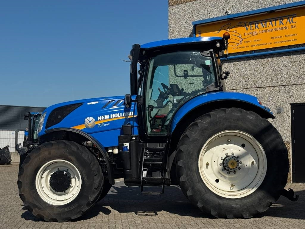 New Holland T7.245 Auto Command, GPS complete, frontlinkage - جرار: صور 2 New Holland T7.245 Auto Command, GPS complete, frontlinkage - جرار: صور 2