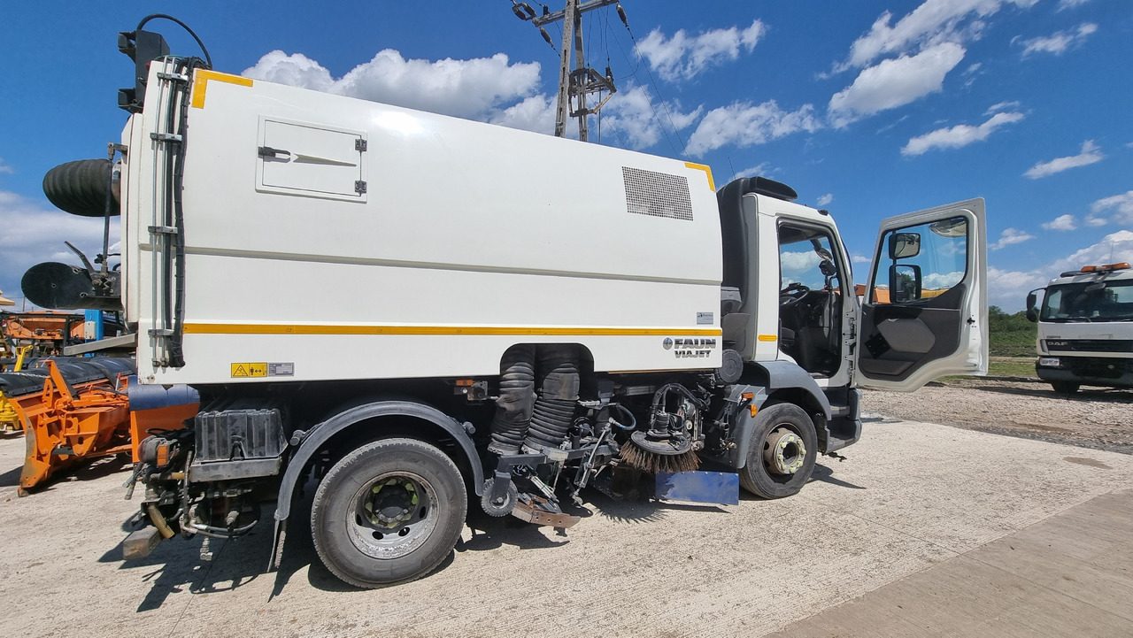 DAF LF220 - سياره كنس شوارع: صور 3 DAF LF220 - سياره كنس شوارع: صور 3