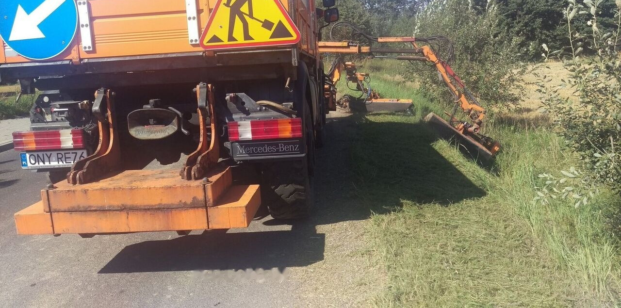 Dücker Kosiarka Wysięgnikowa Dücker TM 25 H (RSM13 + UNA 600) - جزازة رافعة: صور 3 Dücker Kosiarka Wysięgnikowa Dücker TM 25 H (RSM13 + UNA 600) - جزازة رافعة: صور 3