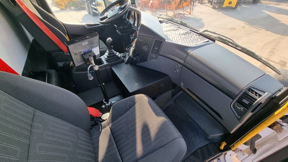 MERCEDES-BENZ AROCS 3243 8x4 | Euro 6 | Piaskarko Solarka Econ 12m³ - جرافة ثلج: صور 2 MERCEDES-BENZ AROCS 3243 8x4 | Euro 6 | Piaskarko Solarka Econ 12m³ - جرافة ثلج: صور 2