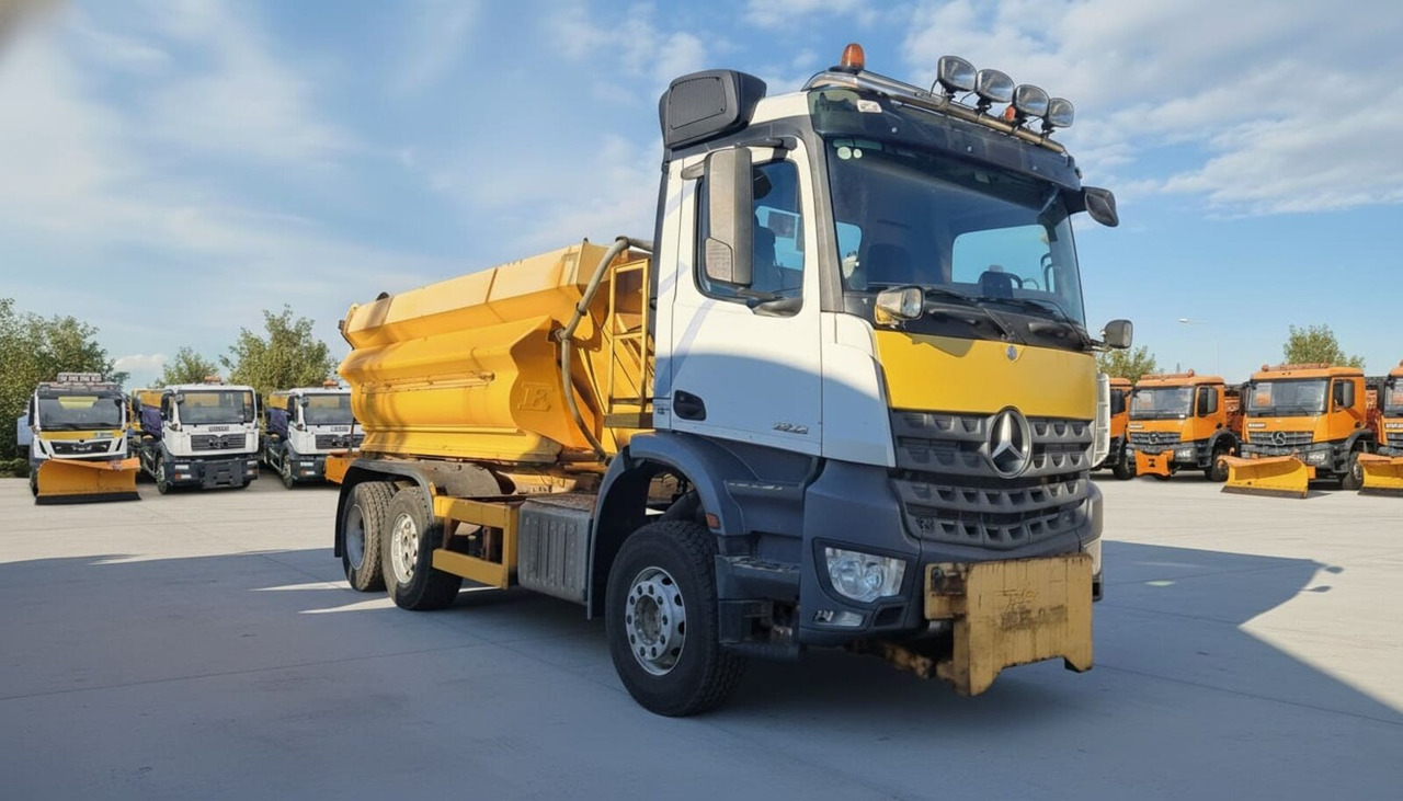 Mercedes-Benz 2632 - سيارة بلدية, شاحنة: صور 1 Mercedes-Benz 2632 - سيارة بلدية, شاحنة: صور 1