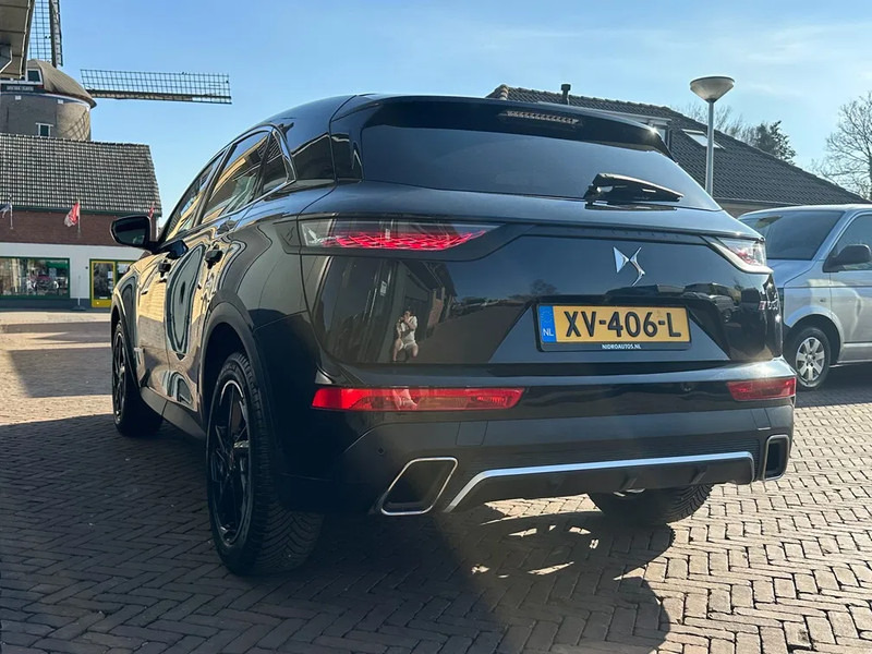DS Ds 7 Crossback DS PERFORMANCE LINE, 71DKM, ALCANTARA, VIRTUAL COCKPIT, LMV - سيارة دفع رباعي: صور 3 DS Ds 7 Crossback DS PERFORMANCE LINE, 71DKM, ALCANTARA, VIRTUAL COCKPIT, LMV - سيارة دفع رباعي: صور 3