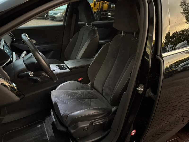 DS Ds 7 Crossback DS Performance Line NL Auto 360 Cam Xenon Led Groot Navi Leder/ Alcantara Cruise Lmv Veel Opties! - سيارة دفع رباعي: صور 5 DS Ds 7 Crossback DS Performance Line NL Auto 360 Cam Xenon Led Groot Navi Leder/ Alcantara Cruise Lmv Veel Opties! - سيارة دفع رباعي: صور 5