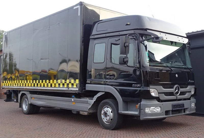 Mercedes-Benz Atego CREWCAB 6 SEATS standheizung lbw 1.5 ton - بصندوق مغلق شاحنة: صور 1 Mercedes-Benz Atego CREWCAB 6 SEATS standheizung lbw 1.5 ton - بصندوق مغلق شاحنة: صور 1