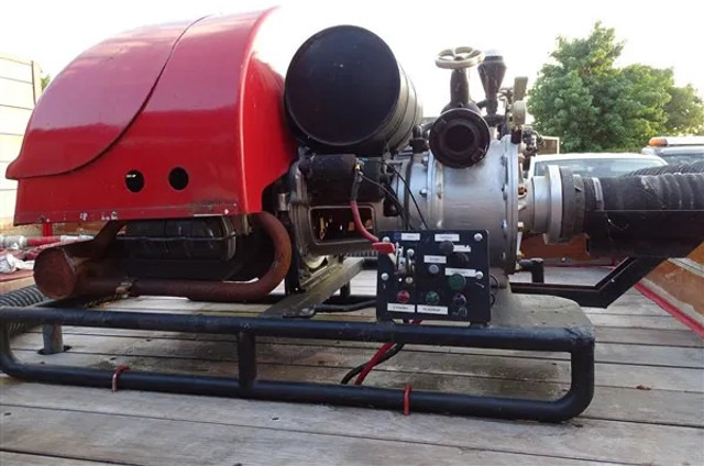 Mercedes-Benz LP 1117 4x4 TURBO Motor Brandweerauto Vw motor met Waterpomp in openlaadbak - المطافئ: صور 5 Mercedes-Benz LP 1117 4x4 TURBO Motor Brandweerauto Vw motor met Waterpomp in openlaadbak - المطافئ: صور 5