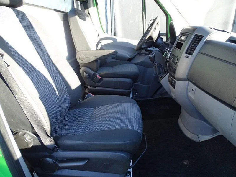 Mercedes-Benz Sprinter 316 BE TREKKER 9.5 TON - شاحنة جرار: صور 4 Mercedes-Benz Sprinter 316 BE TREKKER 9.5 TON - شاحنة جرار: صور 4