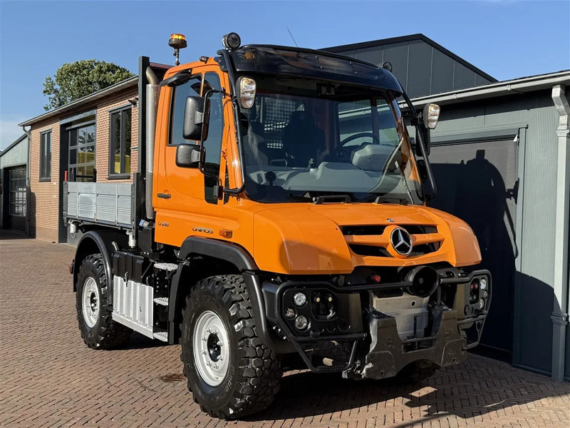 Mercedes-Benz Unimog U 218 Kipper 3 Seats 4WD AGRI Euro 6 - شاحنة: صور 1 Mercedes-Benz Unimog U 218 Kipper 3 Seats 4WD AGRI Euro 6 - شاحنة: صور 1