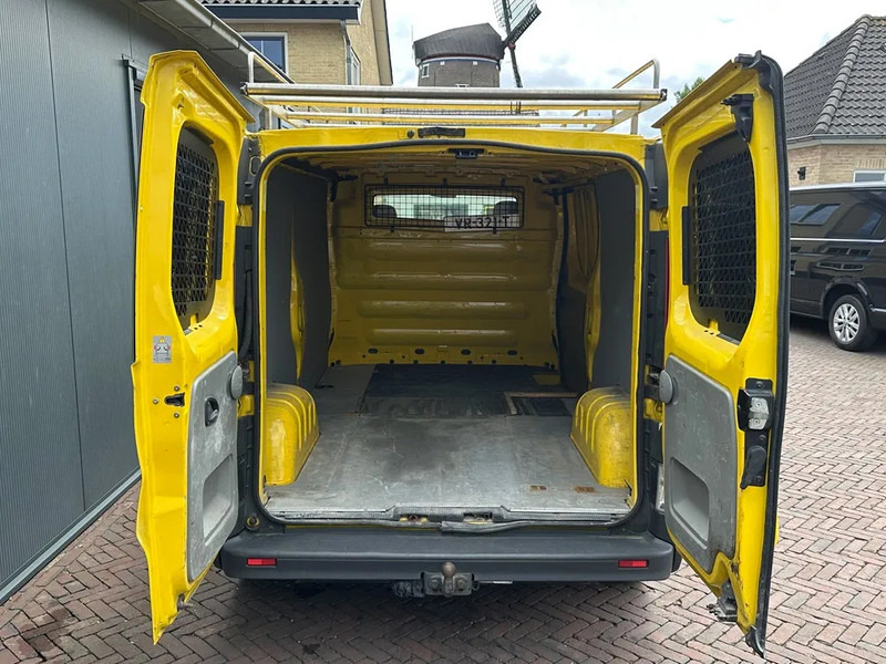 Opel Vivaro 2.0CDTI 84KW 2.9 TON L2H1 3ZITS AIRCO IMPERIAL - فان المدمجة: صور 5 Opel Vivaro 2.0CDTI 84KW 2.9 TON L2H1 3ZITS AIRCO IMPERIAL - فان المدمجة: صور 5