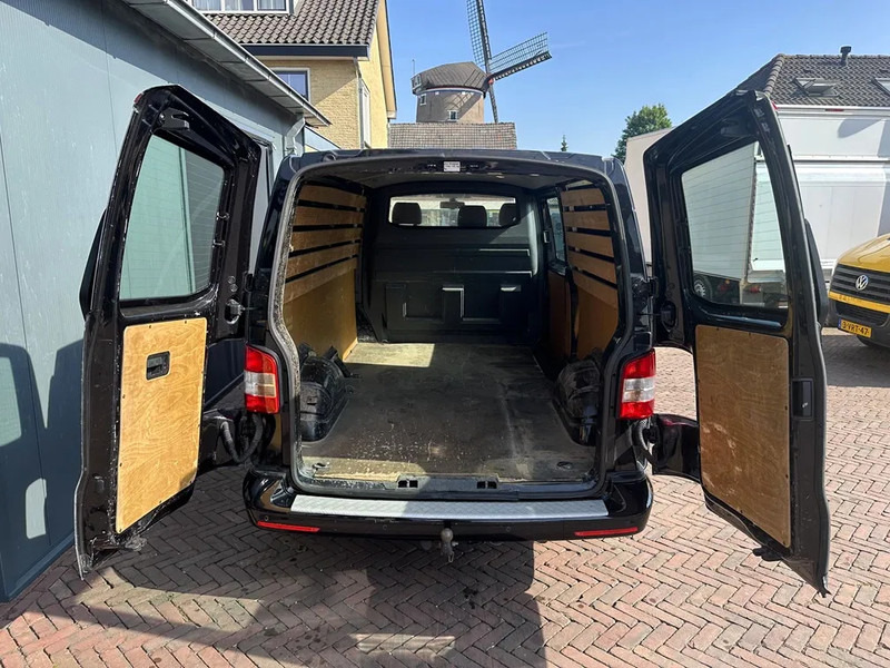 Volkswagen Transporter 2.0 TDI 102PK L2 3 ZITS AIRCO NAVI LMV - فان المدمجة: صور 5 Volkswagen Transporter 2.0 TDI 102PK L2 3 ZITS AIRCO NAVI LMV - فان المدمجة: صور 5