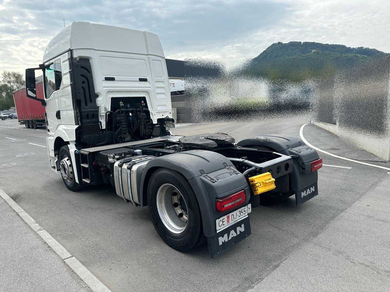 MAN TGS 18.510 4X2 BLS Klima Intarder - شاحنة جرار: صور 4 MAN TGS 18.510 4X2 BLS Klima Intarder - شاحنة جرار: صور 4