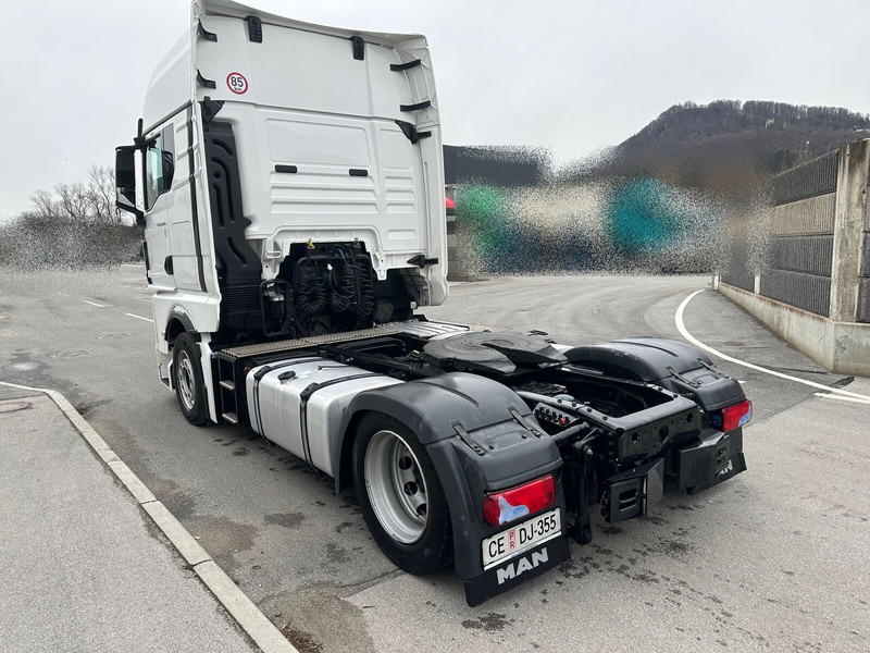 MAN TGX 18.470 4X2 LL SA MEGA - شاحنة جرار: صور 3 MAN TGX 18.470 4X2 LL SA MEGA - شاحنة جرار: صور 3