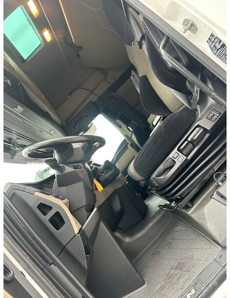 MAN TGX 18.470 4X2 LL SA MEGA - شاحنة جرار: صور 5 MAN TGX 18.470 4X2 LL SA MEGA - شاحنة جرار: صور 5