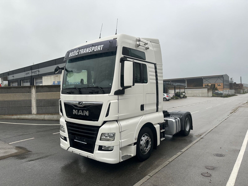 MAN TGX 18.500 - شاحنة جرار: صور 2 MAN TGX 18.500 - شاحنة جرار: صور 2