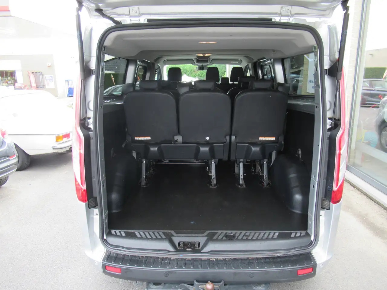 Ford Transit Custom 2.0 TDCi L2H1 Ambiente 23900€+TVA/BTW - ميكروباص: صور 5 Ford Transit Custom 2.0 TDCi L2H1 Ambiente 23900€+TVA/BTW - ميكروباص: صور 5