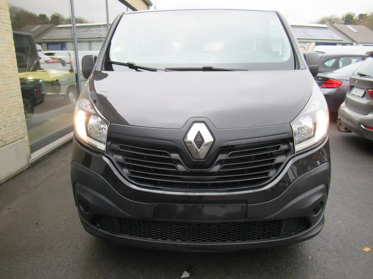 Renault Trafic DBLE CAB L2 AIRCO NAVI CRUISE 14800€+TVA - الشاحنات الصغيرة كابينة مزدوجة: صور 3 Renault Trafic DBLE CAB L2 AIRCO NAVI CRUISE 14800€+TVA - الشاحنات الصغيرة كابينة مزدوجة: صور 3