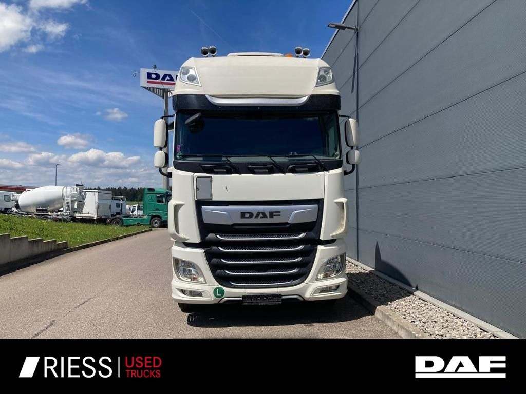 DAF XF 480 FT XF 480 FT SSC Intarder Standklima DAF XF 480 FT SSC Intarder Standklima SpurH LED - شاحنة جرار: صور 4 DAF XF 480 FT XF 480 FT SSC Intarder Standklima DAF XF 480 FT SSC Intarder Standklima SpurH LED - شاحنة جرار: صور 4