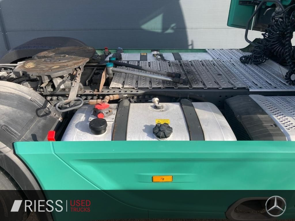 Mercedes-Benz 1853 LS Giga Space Alcoa Hydraulik BiXenon STH - شاحنة جرار: صور 4 Mercedes-Benz 1853 LS Giga Space Alcoa Hydraulik BiXenon STH - شاحنة جرار: صور 4