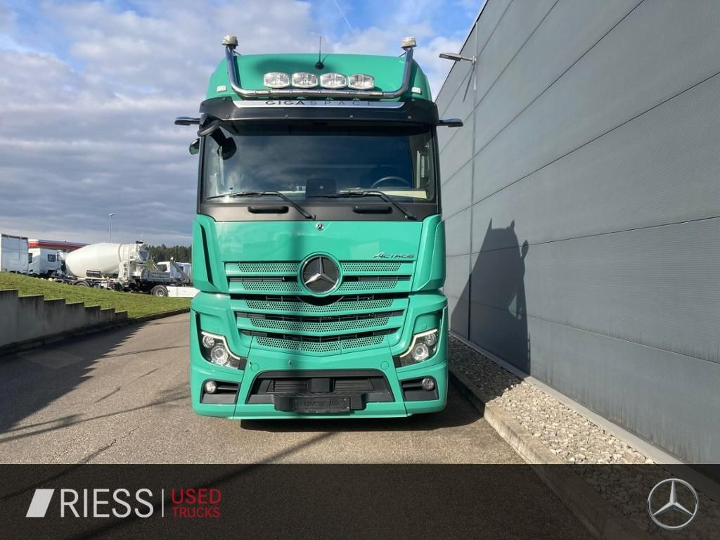 Mercedes-Benz 1853 LS Giga Space Alcoa Hydraulik BiXenon STH - شاحنة جرار: صور 5 Mercedes-Benz 1853 LS Giga Space Alcoa Hydraulik BiXenon STH - شاحنة جرار: صور 5