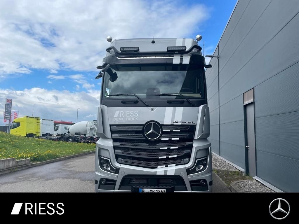 Mercedes-Benz Actros 1863 LS 4x2 - شاحنة: صور 1 Mercedes-Benz Actros 1863 LS 4x2 - شاحنة: صور 1