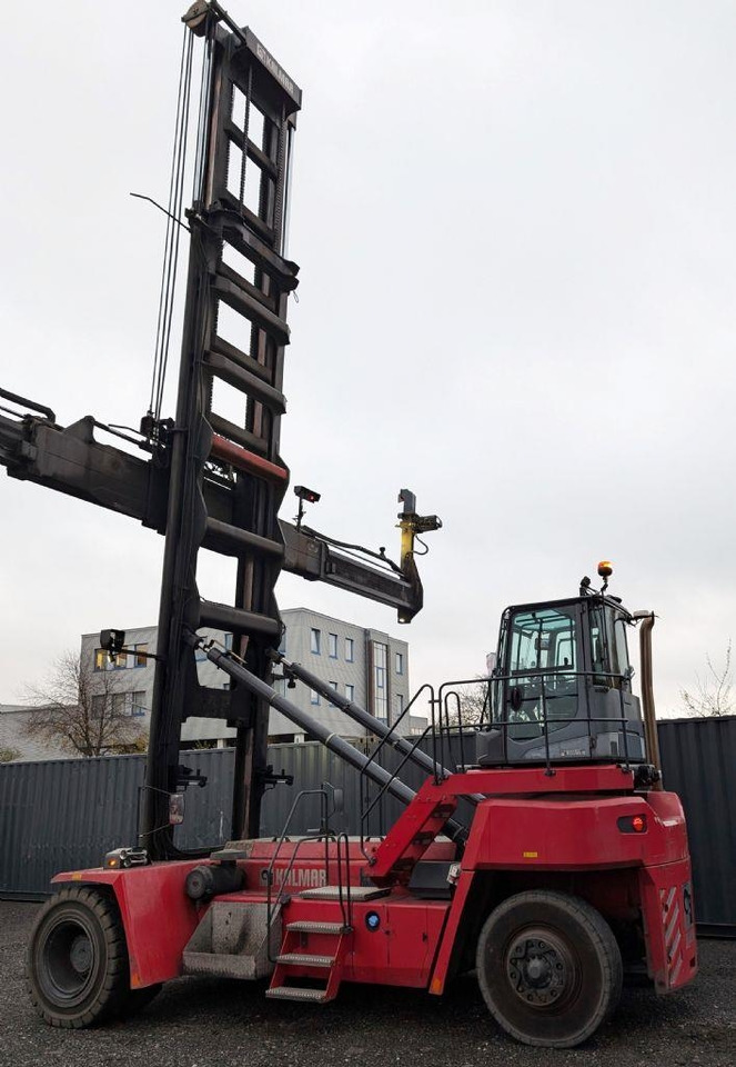 Kalmar DCG100-45ED7 - رافعة للحاويات: صور 3 Kalmar DCG100-45ED7 - رافعة للحاويات: صور 3