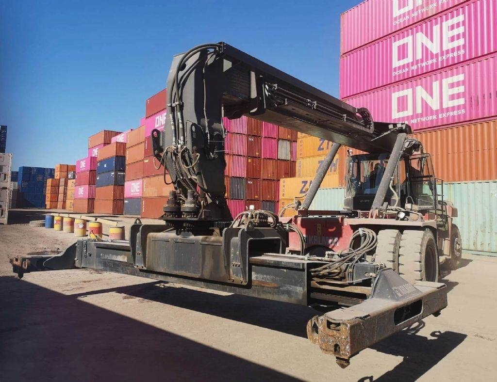 Kalmar DRG100-54S6 - رافعات حاويات: صور 2 Kalmar DRG100-54S6 - رافعات حاويات: صور 2