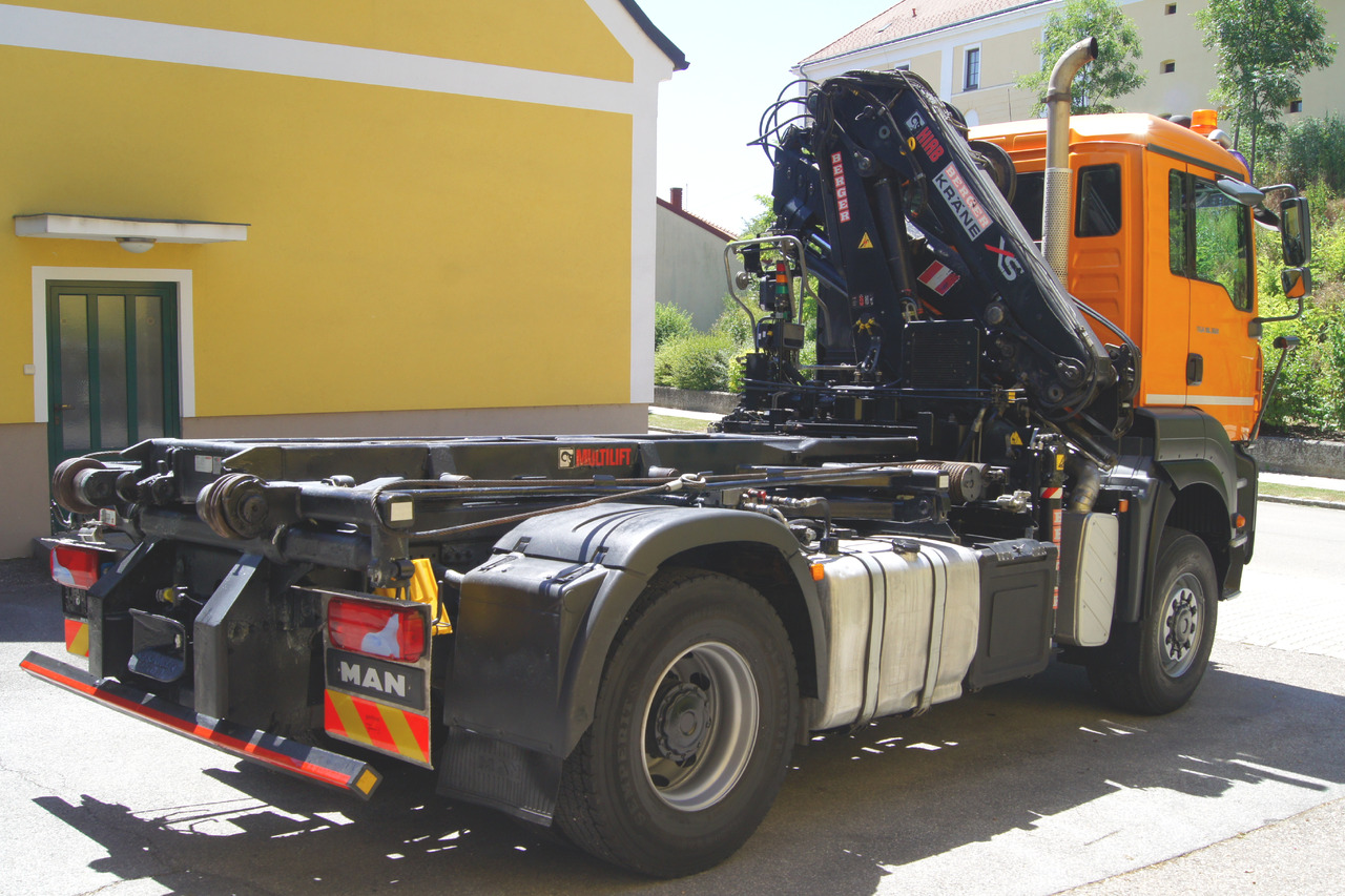 MAN TGA 18.360 BL 4x4/Euro4/TÜV/HIAB 111/MULTILIFT/Winterdienst - قلابات, شاحنة كرين: صور 5 MAN TGA 18.360 BL 4x4/Euro4/TÜV/HIAB 111/MULTILIFT/Winterdienst - قلابات, شاحنة كرين: صور 5