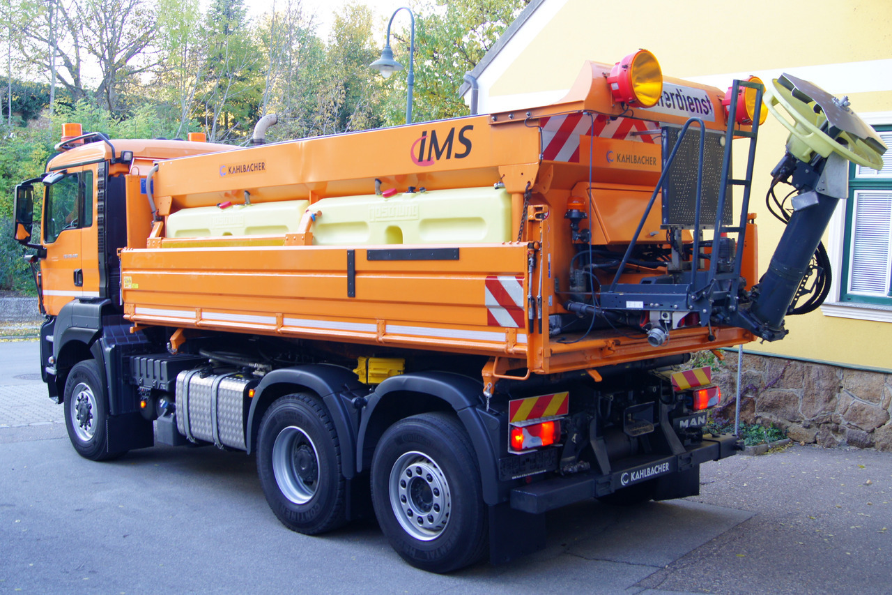 MAN TGS 28.400 6x4-4 BL /Winterdienst/Streuer/Schneepflug - قلابات: صور 3 MAN TGS 28.400 6x4-4 BL /Winterdienst/Streuer/Schneepflug - قلابات: صور 3