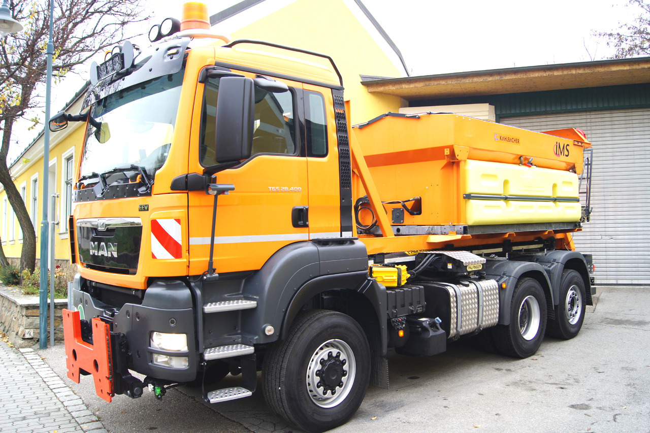 MAN TGS 28.400 BL 6x4-4/TÜV/PALIFT/Winterdienst/Salzstreuer/Streuer/Schneepflug - جرافة ثلج: صور 3 MAN TGS 28.400 BL 6x4-4/TÜV/PALIFT/Winterdienst/Salzstreuer/Streuer/Schneepflug - جرافة ثلج: صور 3