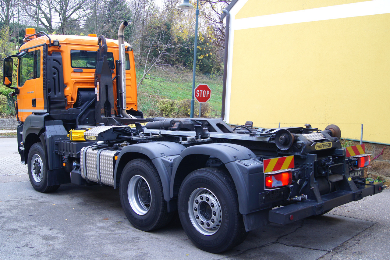 MAN TGS 28.400 BL 6x4-4/TÜV/PALIFT/Winterdienst/Salzstreuer/Streuer/Schneepflug - قلابات: صور 5 MAN TGS 28.400 BL 6x4-4/TÜV/PALIFT/Winterdienst/Salzstreuer/Streuer/Schneepflug - قلابات: صور 5