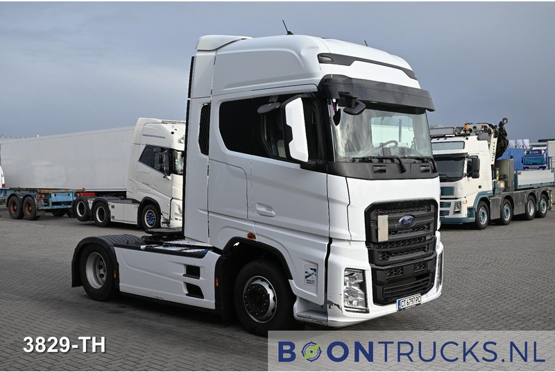 Ford F-MAX 500 4x2 | EURO6 * 2x FUEL TANK * ACC * 2x AVAILABLE - شاحنة جرار: صور 4 Ford F-MAX 500 4x2 | EURO6 * 2x FUEL TANK * ACC * 2x AVAILABLE - شاحنة جرار: صور 4