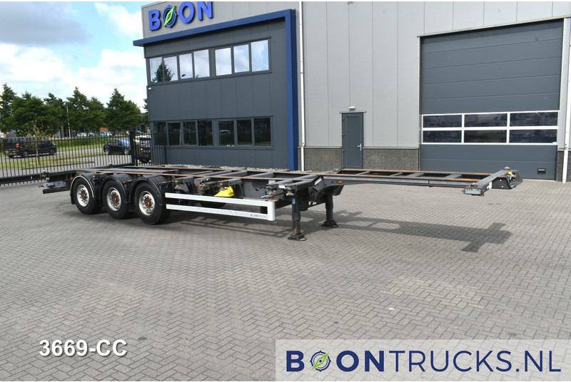 Kögel PORT 40 SIMPLEX 20 2x20-30-40ft HC * LIFT AXLE * SAF / DISC * EXTENDABLE REAR - شاحنات الحاويات/ جسم علوي قابل للتغيير نصف مقطورة: صور 4 Kögel PORT 40 SIMPLEX 20 2x20-30-40ft HC * LIFT AXLE * SAF / DISC * EXTENDABLE REAR - شاحنات الحاويات/ جسم علوي قابل للتغيير نصف مقطورة: صور 4