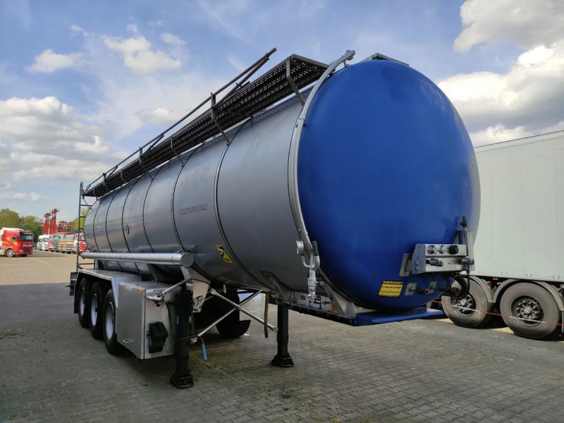 Burg 26165 liter Tankoplegger 1 kamer MET RVS Pomp - نصف مقطورة صهريج: صور 5 Burg 26165 liter Tankoplegger 1 kamer MET RVS Pomp - نصف مقطورة صهريج: صور 5