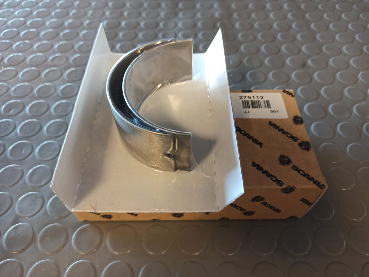 SCANIA CONNECTING ROD BEARING - 279112 - ربط قضيب - شاحنة: صور 1 SCANIA CONNECTING ROD BEARING - 279112 - ربط قضيب - شاحنة: صور 1