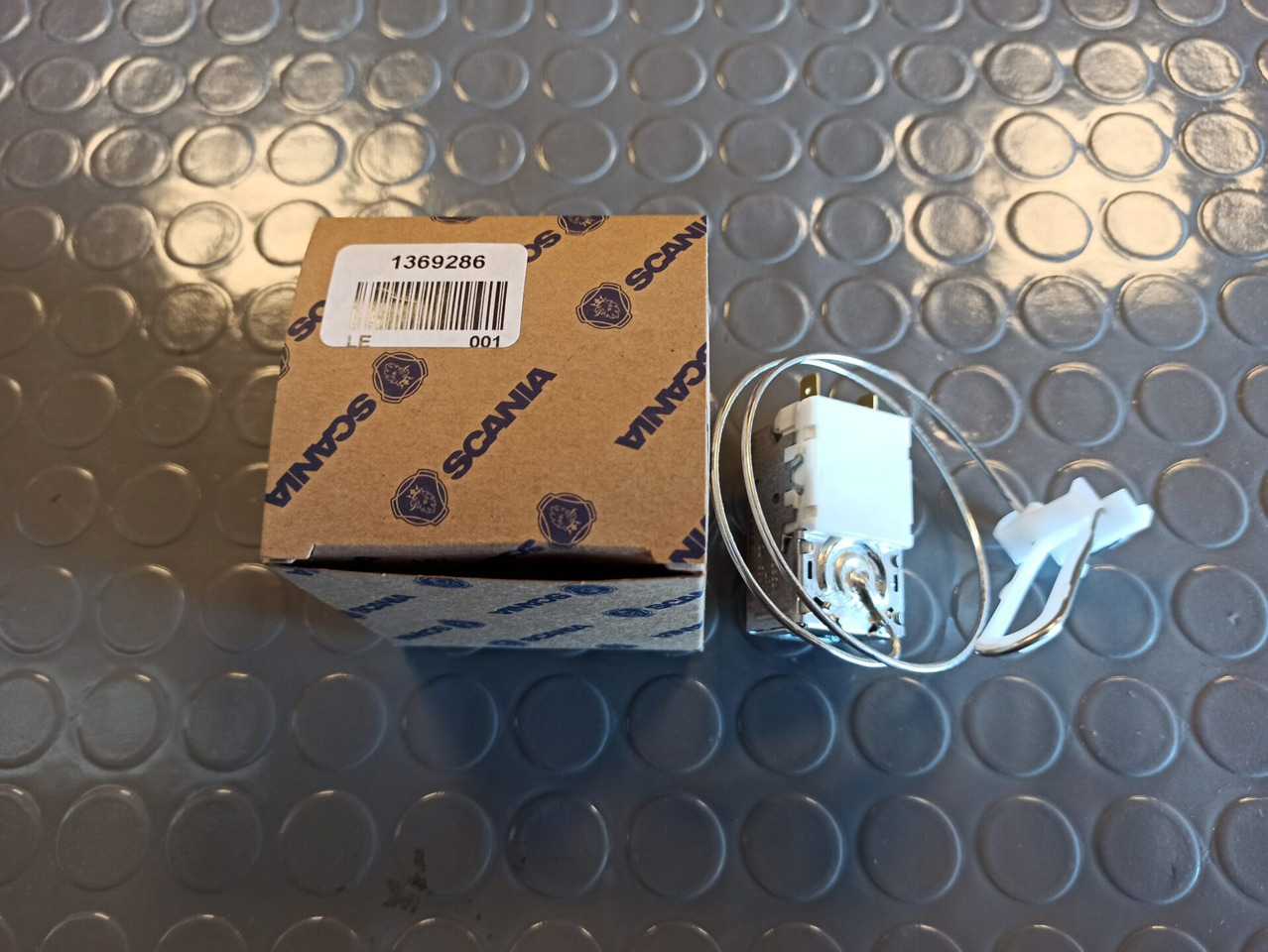 SCANIA EVAPORATOR THERMOSTAT - 1369286 - ترموستات - شاحنة: صور 1 SCANIA EVAPORATOR THERMOSTAT - 1369286 - ترموستات - شاحنة: صور 1