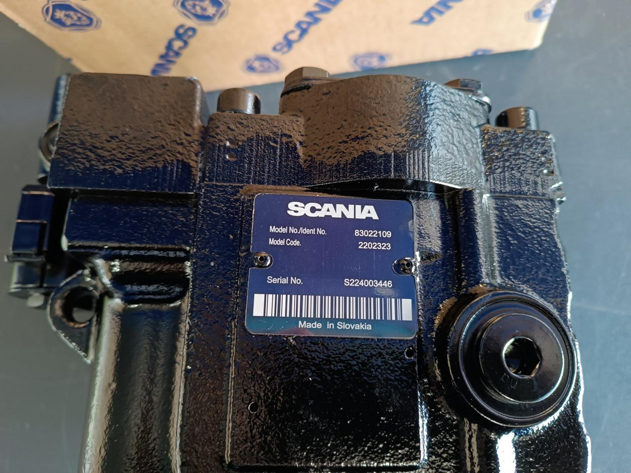 SCANIA HYDRAULIC PUMP - 2202323 - مضخة هيدروليكية - شاحنة: صور 3 SCANIA HYDRAULIC PUMP - 2202323 - مضخة هيدروليكية - شاحنة: صور 3