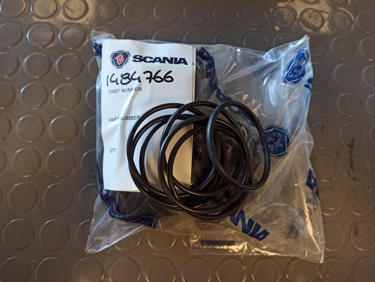 SCANIA O RING 1484766 - المحرك و قطع الغيار - شاحنة: صور 1 SCANIA O RING 1484766 - المحرك و قطع الغيار - شاحنة: صور 1