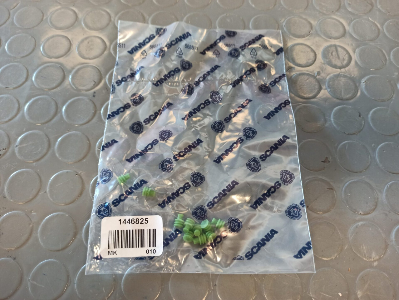 SCANIA PLUG - 1446825 - النظام الكهربائي - شاحنة: صور 1 SCANIA PLUG - 1446825 - النظام الكهربائي - شاحنة: صور 1