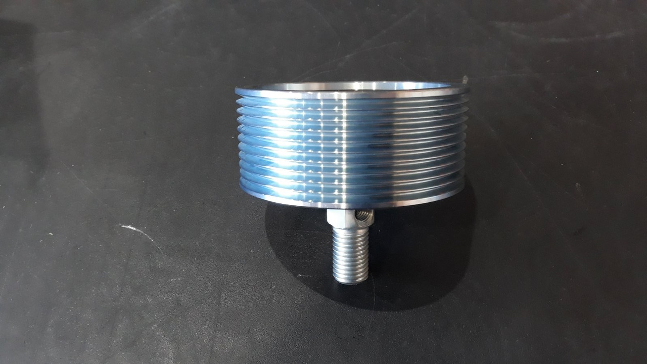 VOLVO BELT TENSINOR WHEEL 22089601 - شداد الحزام - شاحنة: صور 3 VOLVO BELT TENSINOR WHEEL 22089601 - شداد الحزام - شاحنة: صور 3